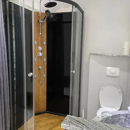 Studio Moderne Et Style Cornimont
